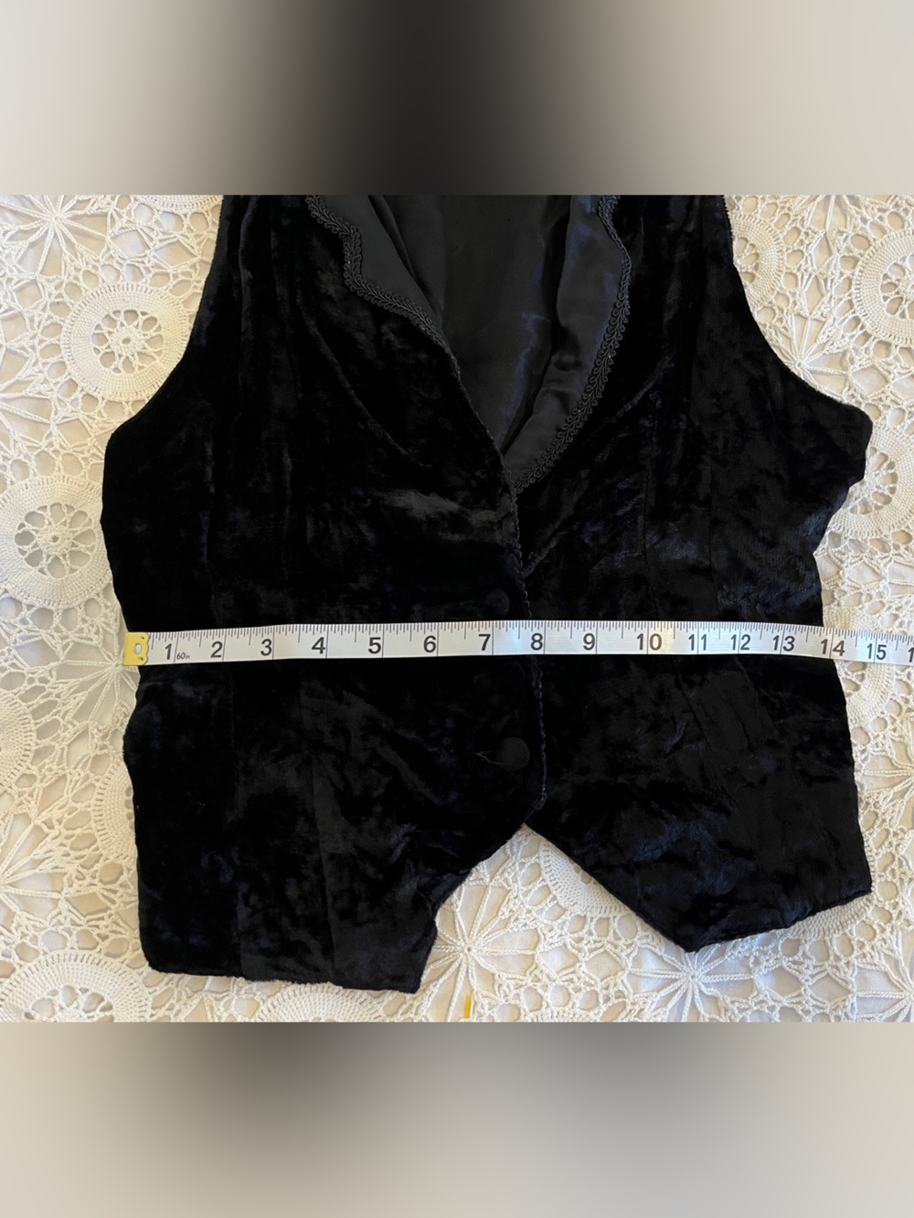 Vintage black velvet vest - Picture 4 of 8